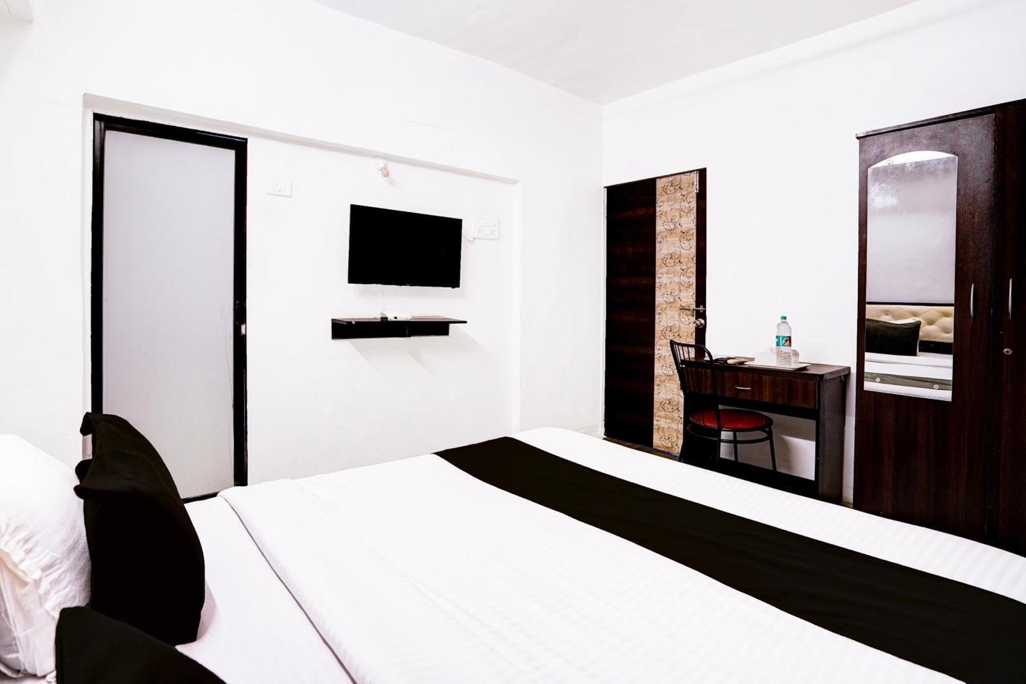 Super Hotel O Deluxe United Corporate Home Navi Mumbai Exterior photo